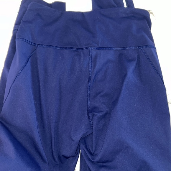 Lululemon Fresh Tracks Pant Hero Blue size 2 in EUC. - Picture 16 of 17